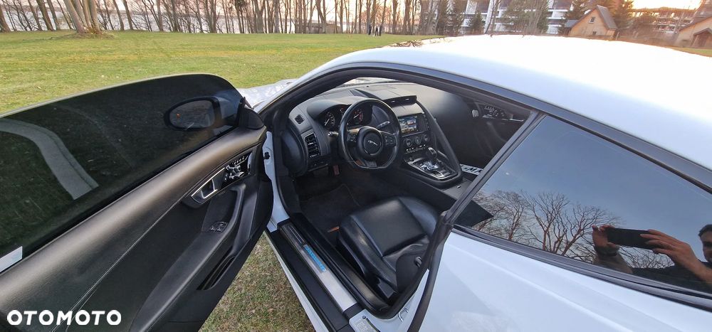 Jaguar F-Type 3.0 V6 S/C - 18