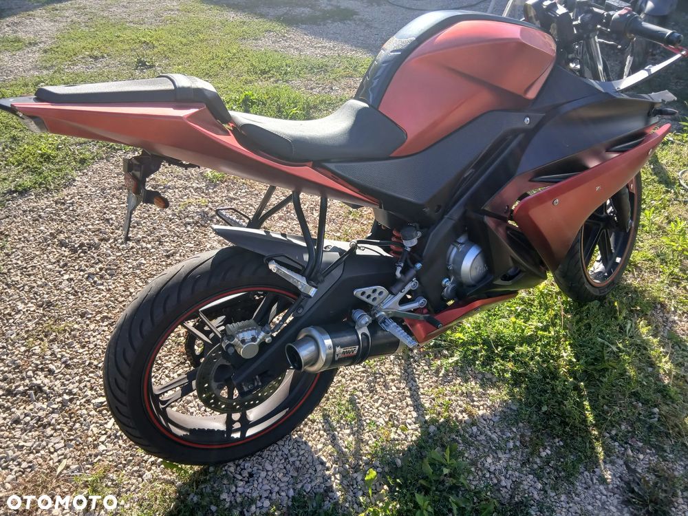 Yamaha YZF - 3