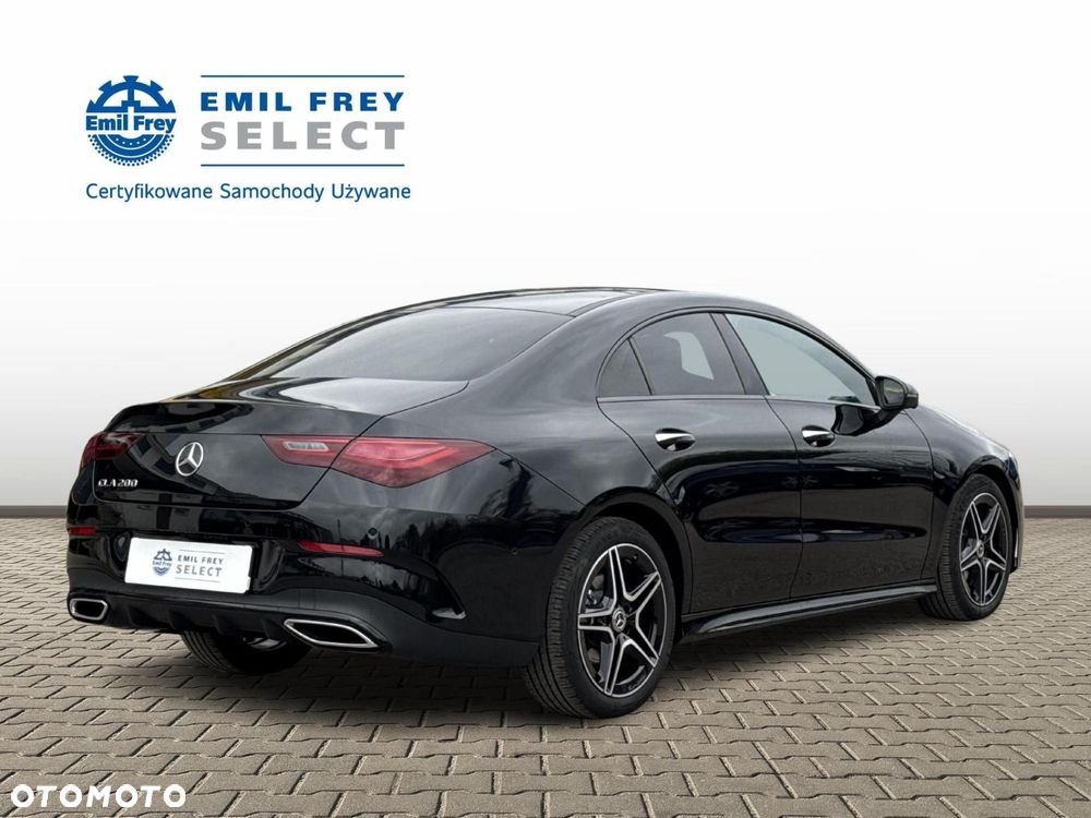 Mercedes-Benz CLA - 5