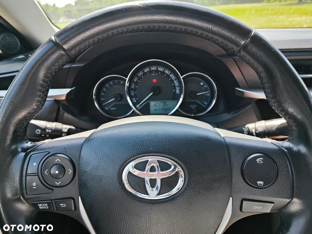 Toyota Corolla 1.6 Active - 17