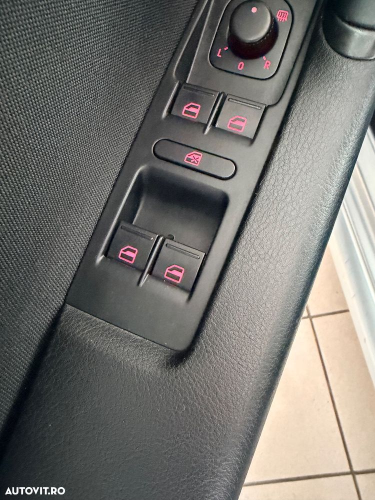 Volkswagen Passat Variant 1.4 TSI Comfortline - 24