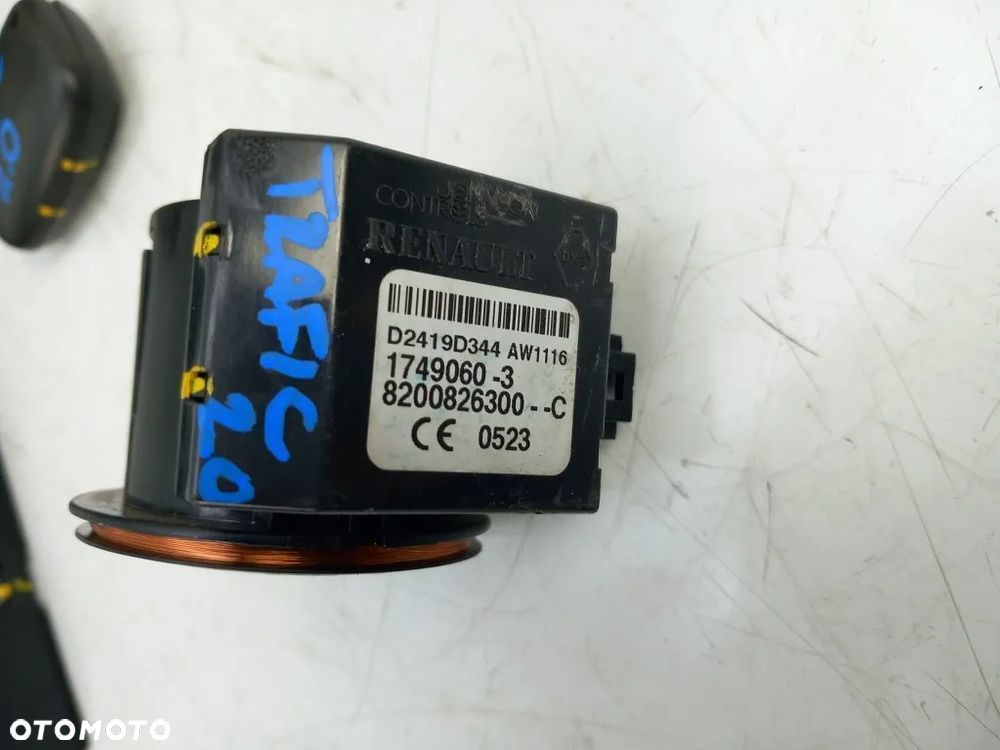 sterownik moduł uch-n3 komputer renault trafic vivaro 2.0 dci 0281018497 - 8