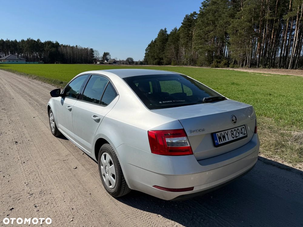 Skoda Octavia 1.6 TDI Ambition - 9