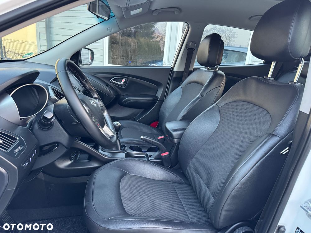 Hyundai ix35 1.7 CRDi Comfort 2WD - 17