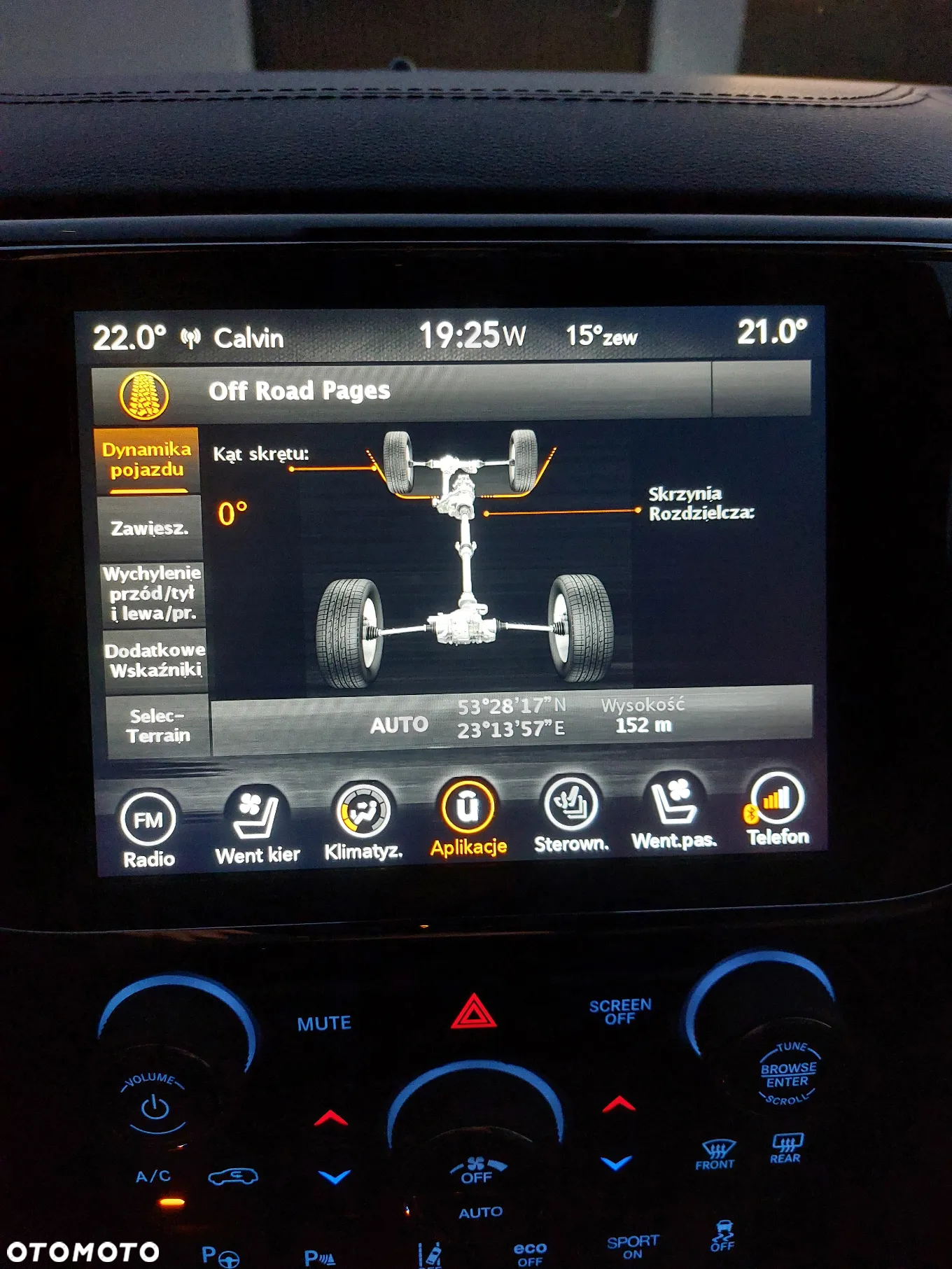 Jeep Grand Cherokee 5.7 V8 HEMI Overland Summit - 29