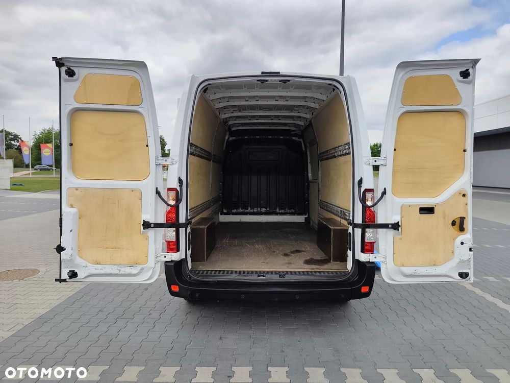 Opel Movano - 11