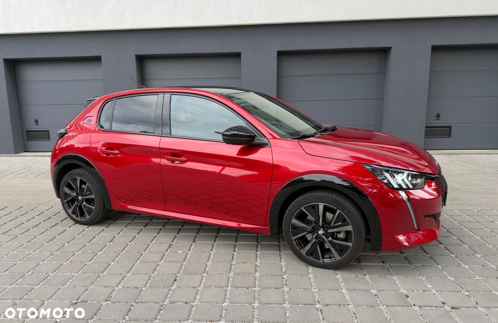 Peugeot 208 50kWh GT - 13