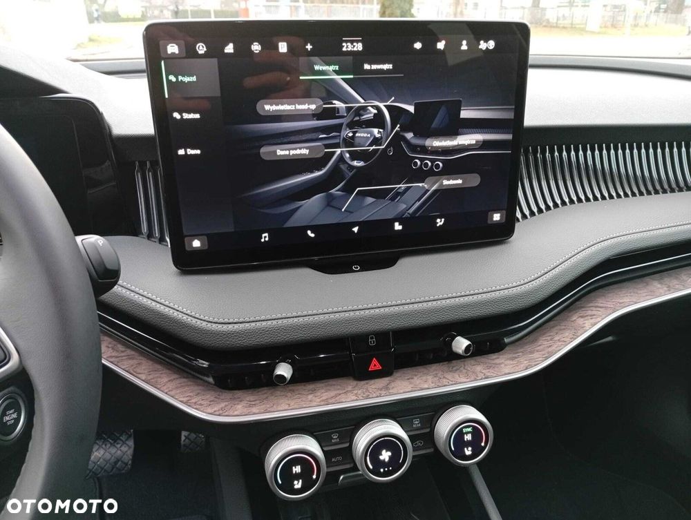 Skoda Superb 2.0 TSI 4x4 L&K DSG - 13