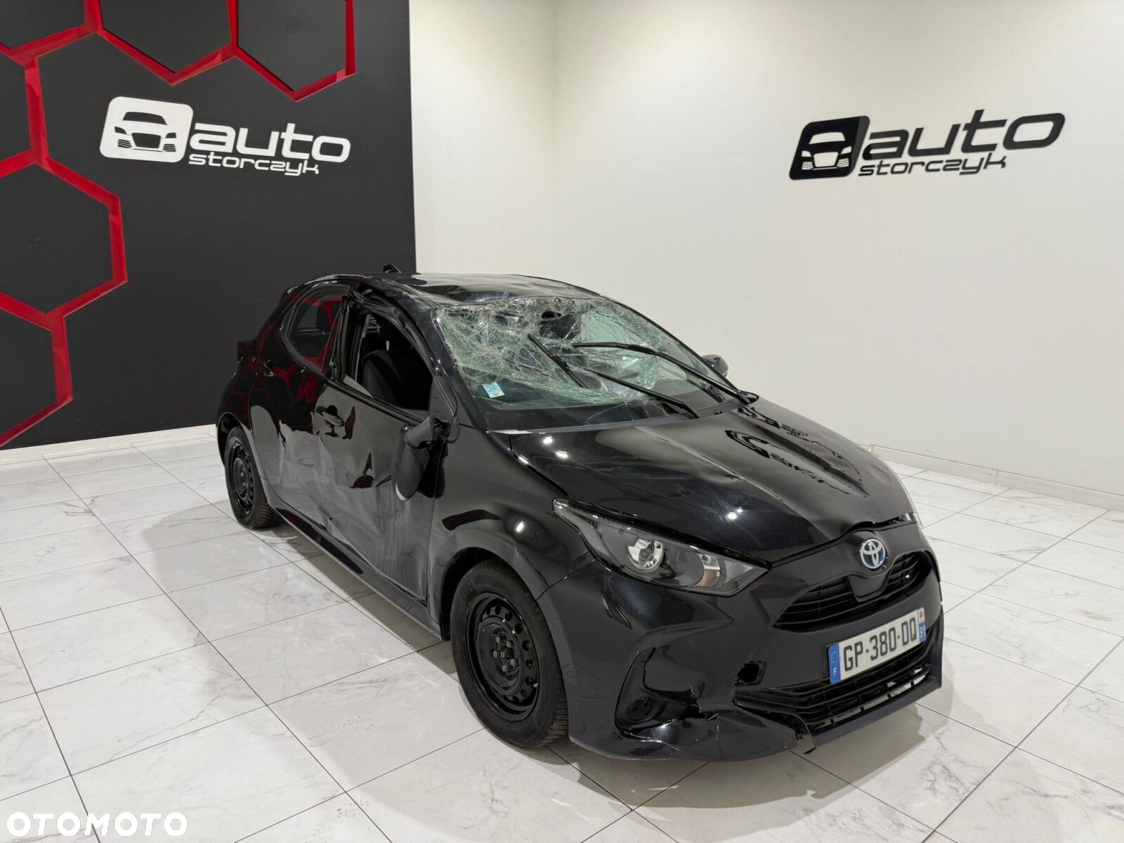 Toyota Yaris - 25