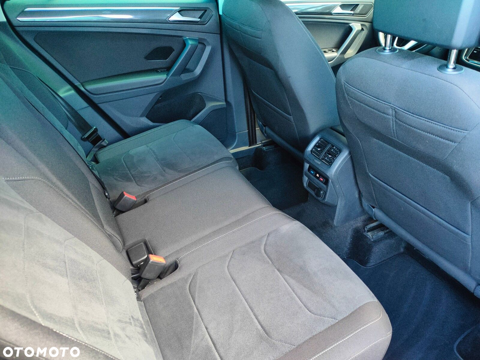 Volkswagen Tiguan 1.5 TSI EVO Elegance DSG - 16