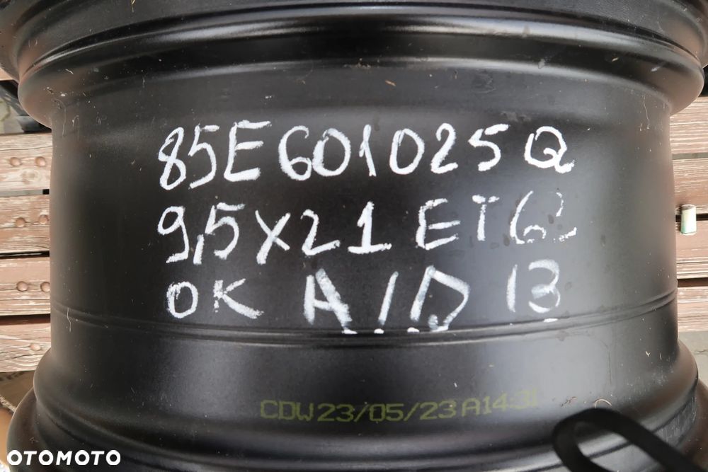 AD13 Felga Audi Q6 85E601025Q 9,5x21et63 - 6