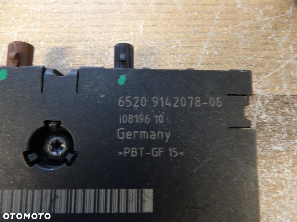 BMW - E89,Z4 - WZMACNIACZ - MODULATOR ANTENY - 9142078 - 2