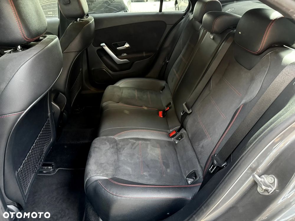 Mercedes-Benz Klasa A 200 AMG Line 7G-DCT - 13