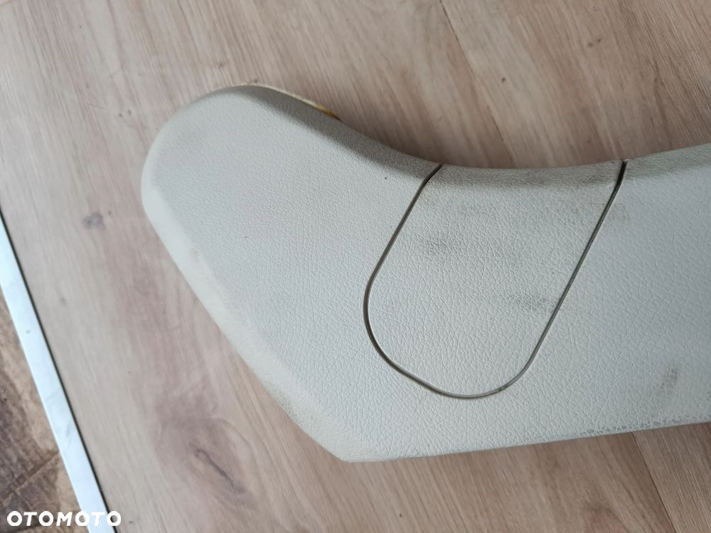 MERCEDES W211 PLASTIK OBUDOWA FOTELA OSŁONA PRAWA BEŻOWA IGŁA - 2