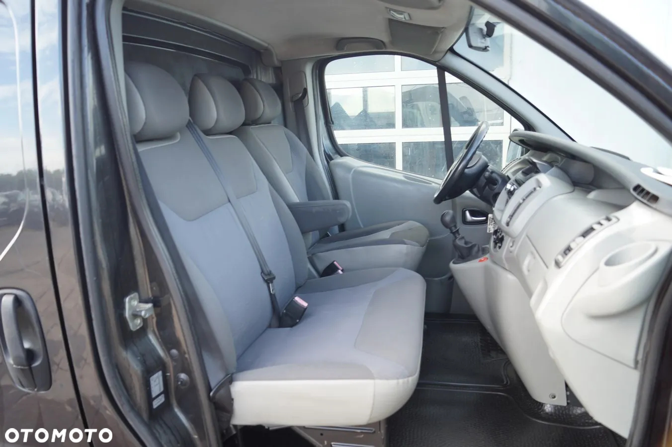 Opel VIVARO - 15