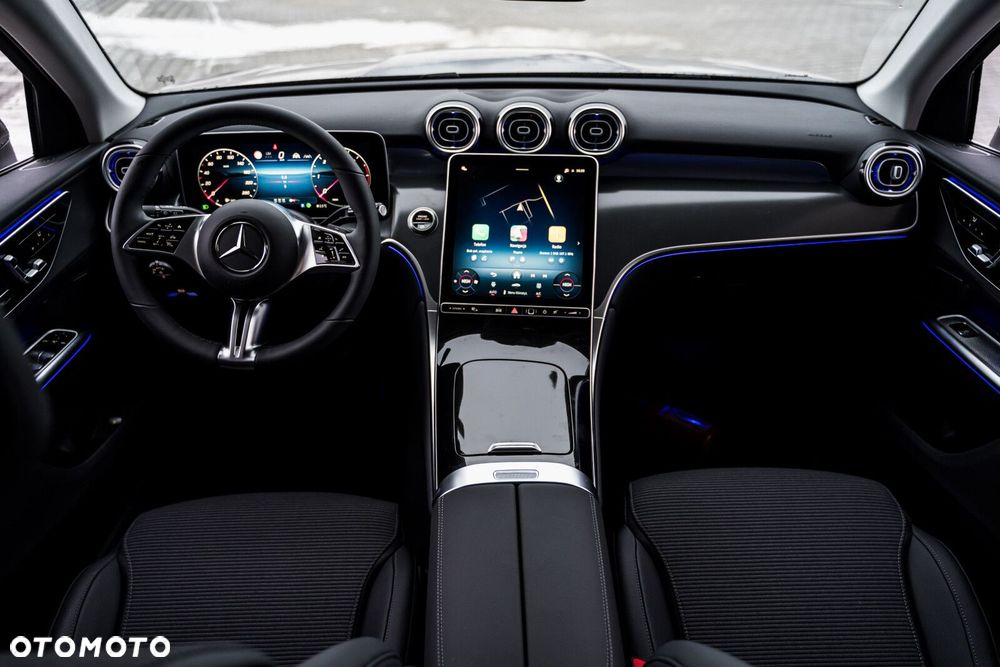 Mercedes-Benz GLC - 17