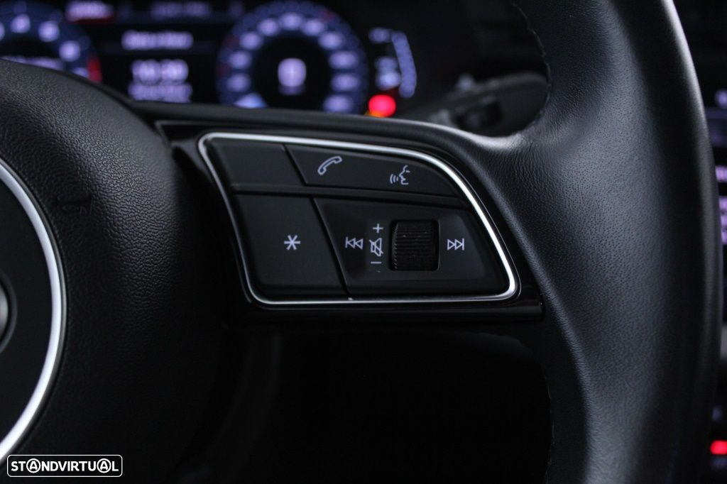 Audi A3 Sportback 30 TFSI Advanced - 23