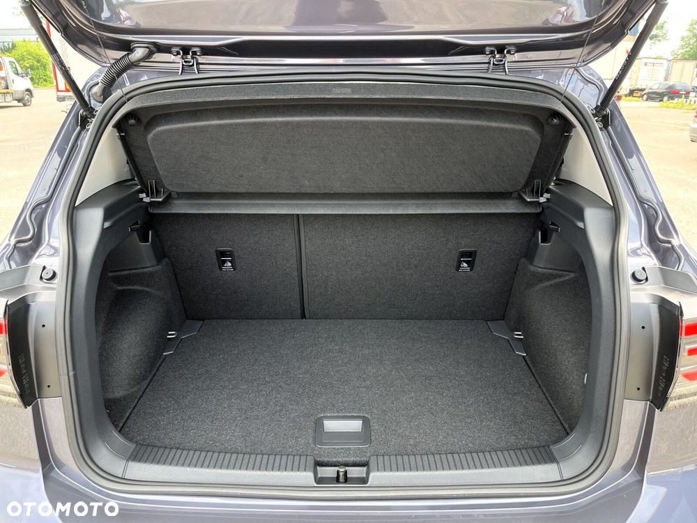 Volkswagen T-Cross 1.5 TSI ACT Life Plus DSG - 32