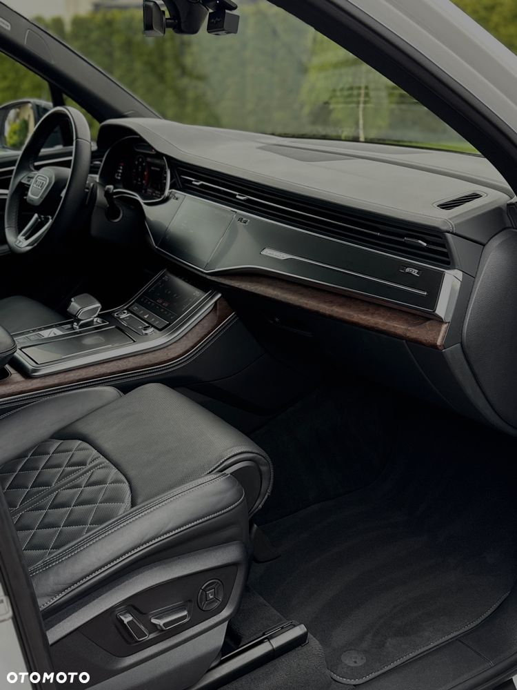 Audi Q7 - 6