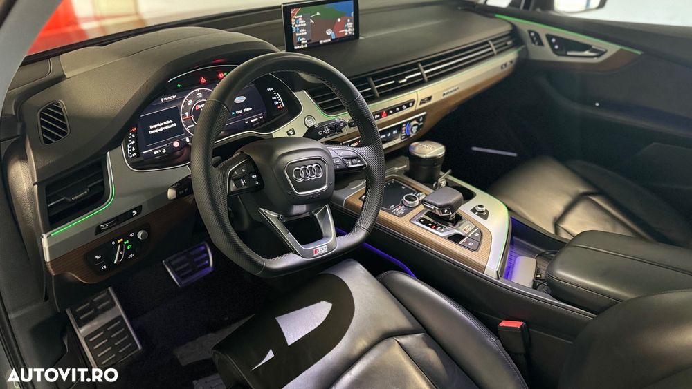 Audi Q7 - 18