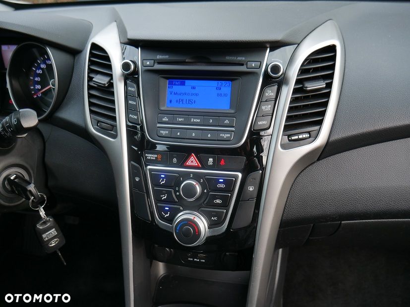 Hyundai i30 1.4 Premium - 8