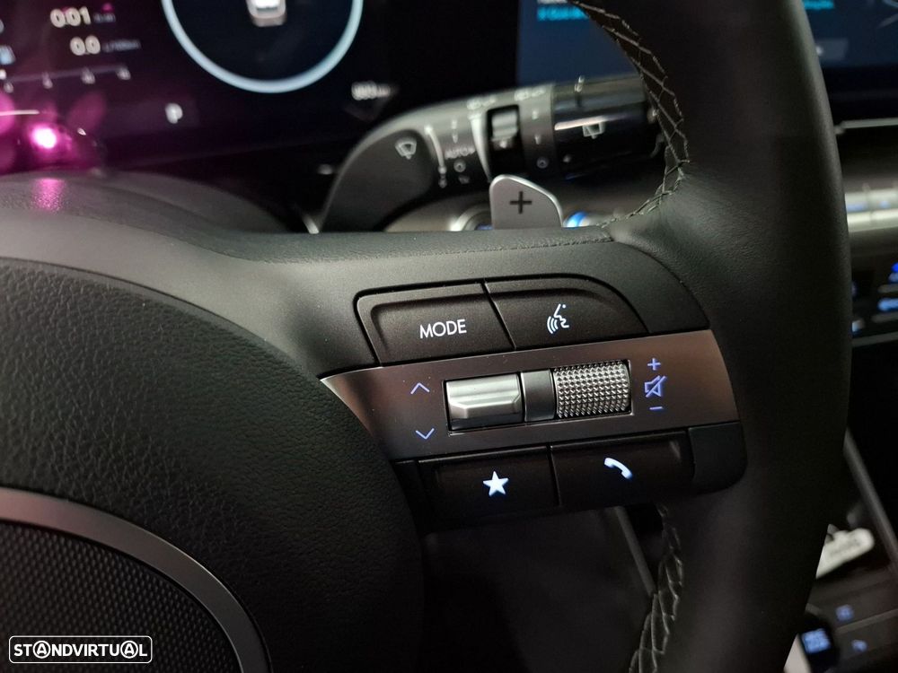 Hyundai Kauai 1.6 GDi HEV Premium - 17