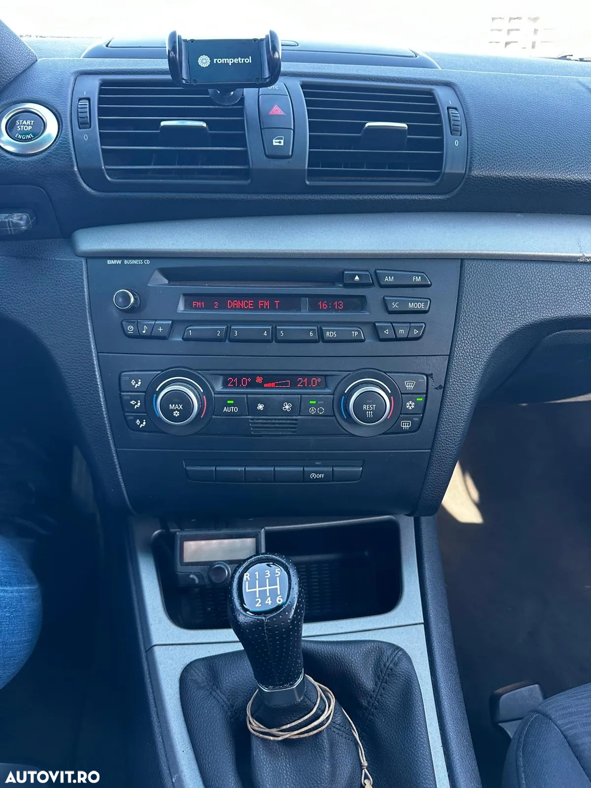 BMW Seria 1 118d - 8