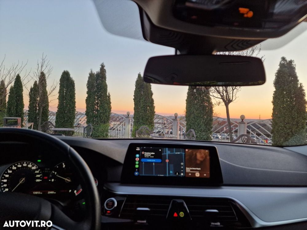BMW Seria 5 520d Aut. Luxury Line - 18