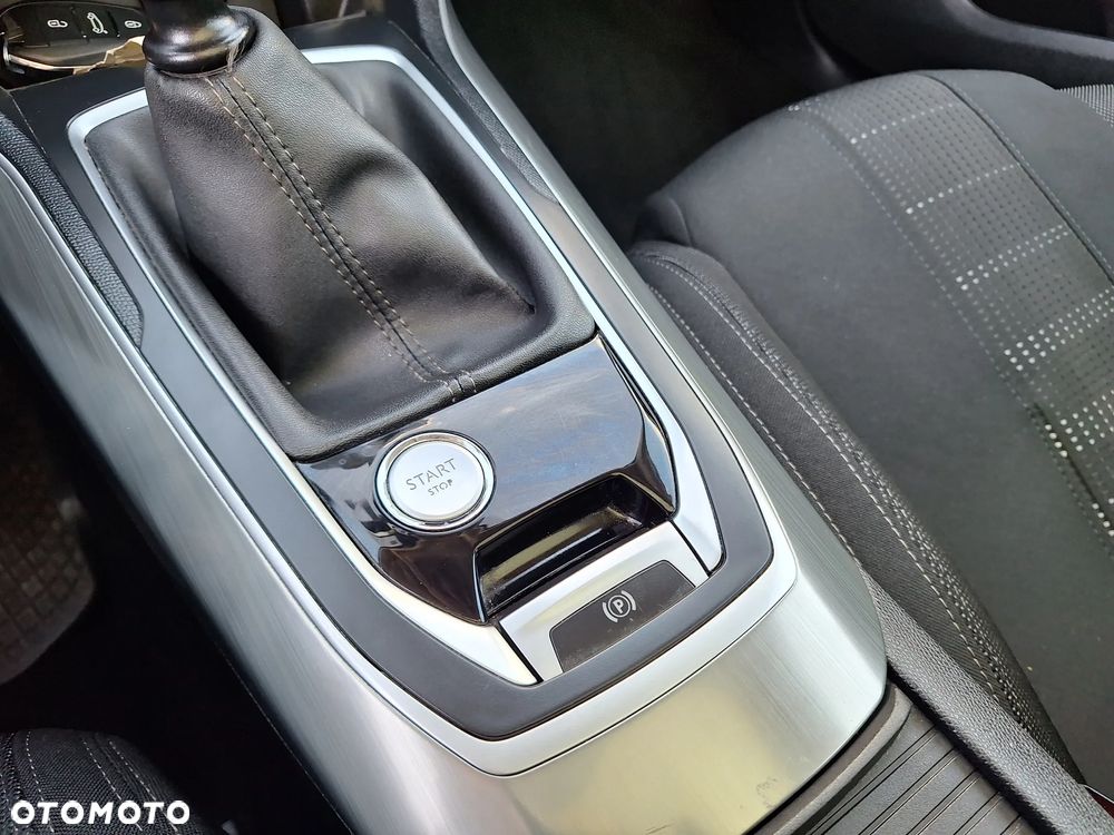 Peugeot 308 SW BlueHDi 150 Stop & Start Allure - 15