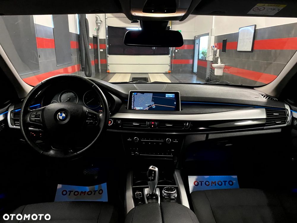 BMW X5 xDrive30d - 17