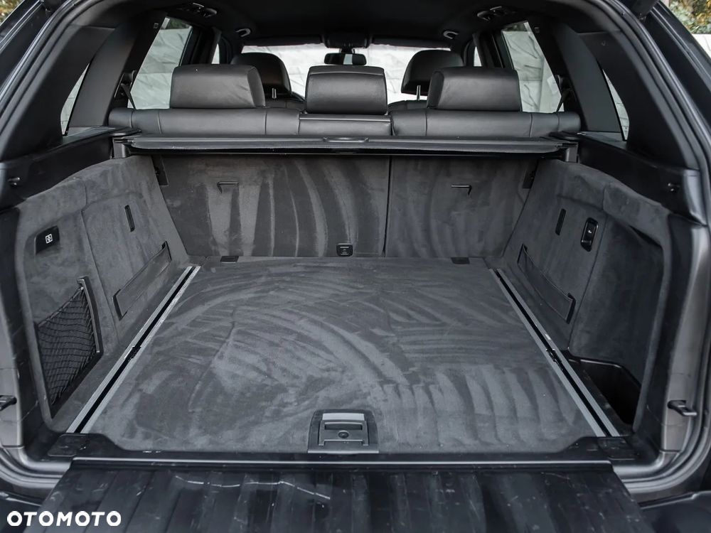 BMW X5 xDrive35d - 30