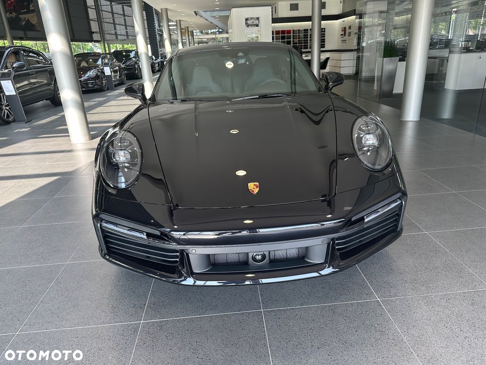 Porsche 911 Turbo - 10