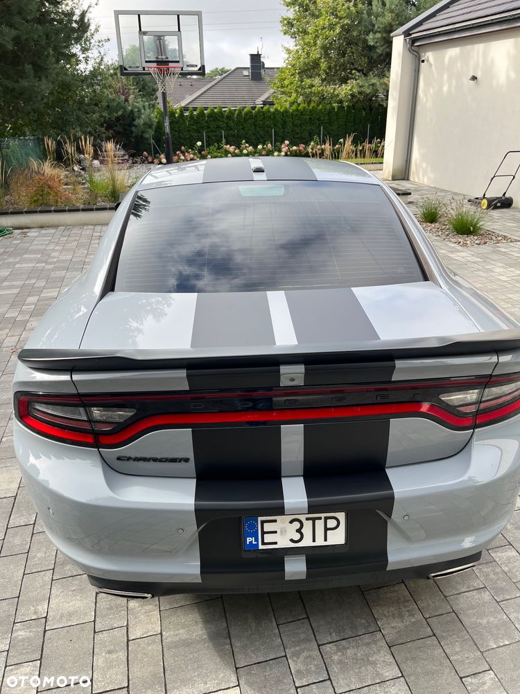 Dodge Charger - 11