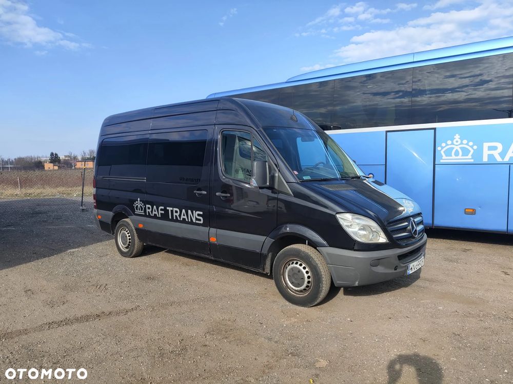 Mercedes-Benz Sprinter - 2