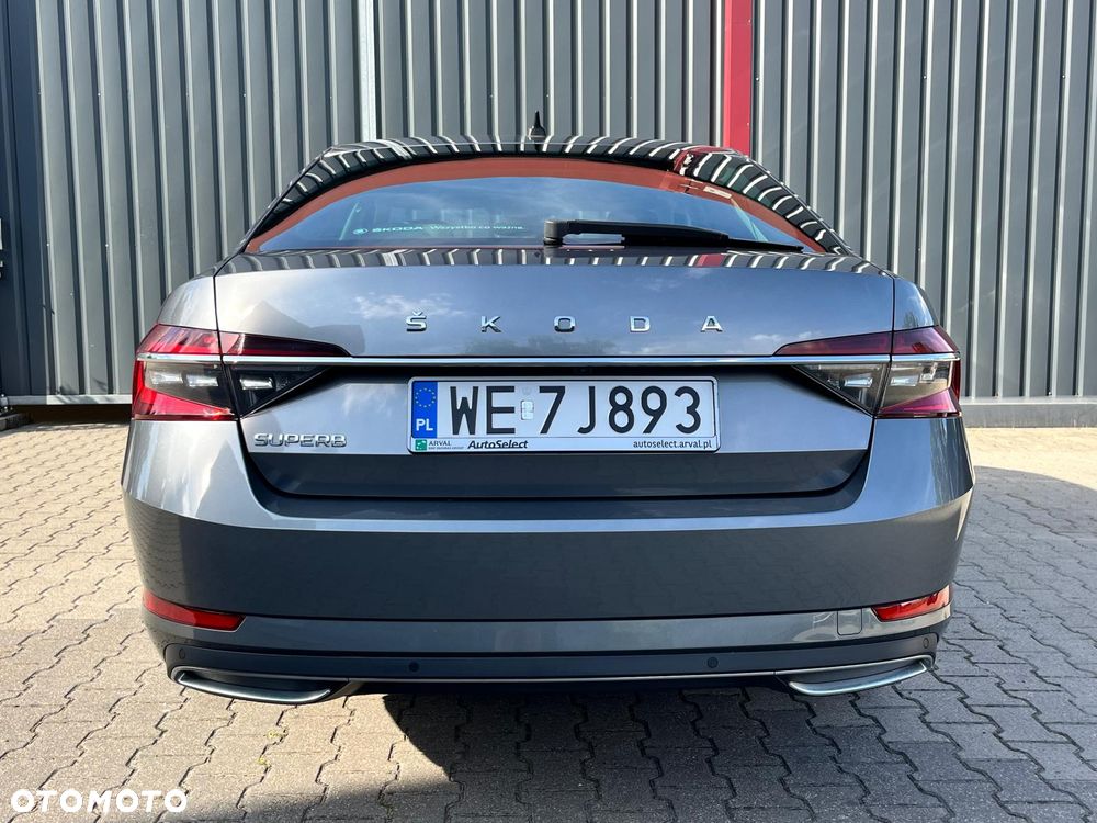 Skoda Superb 2.0 TDI SCR L&K DSG - 12