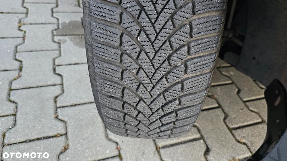 Audi A3 2.0 TDI DPF (DSG) S tronic Ambition - 35
