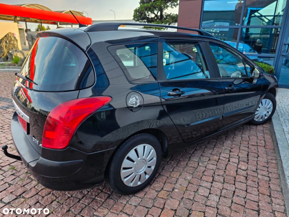 Peugeot 308 120 VTi Allure - 12