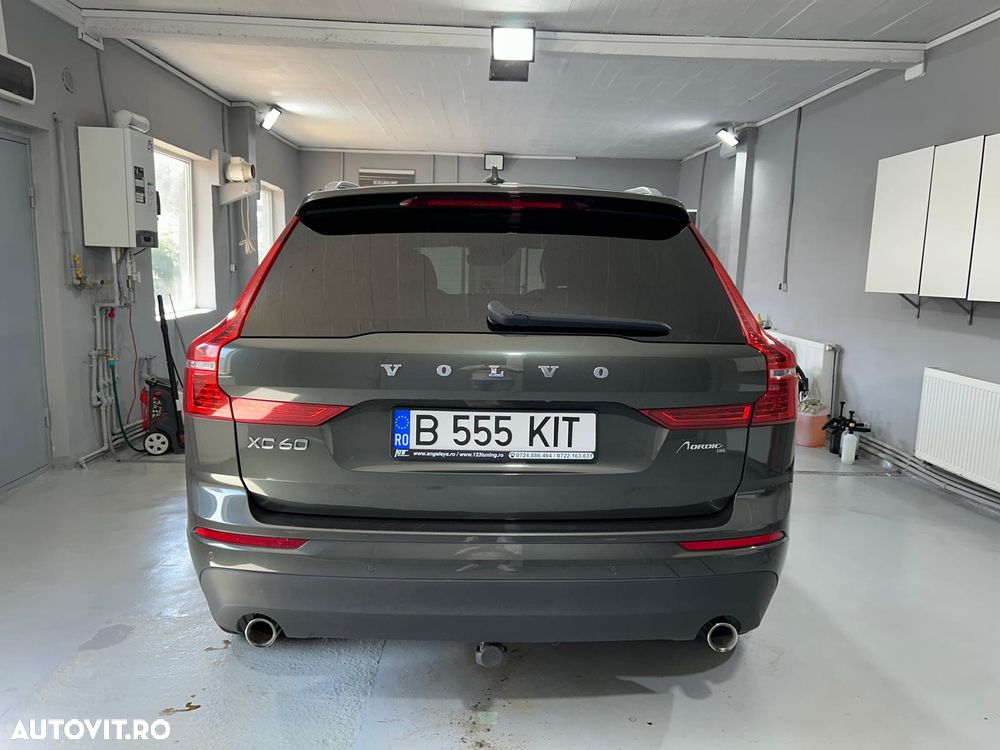 Volvo XC 60 - 5