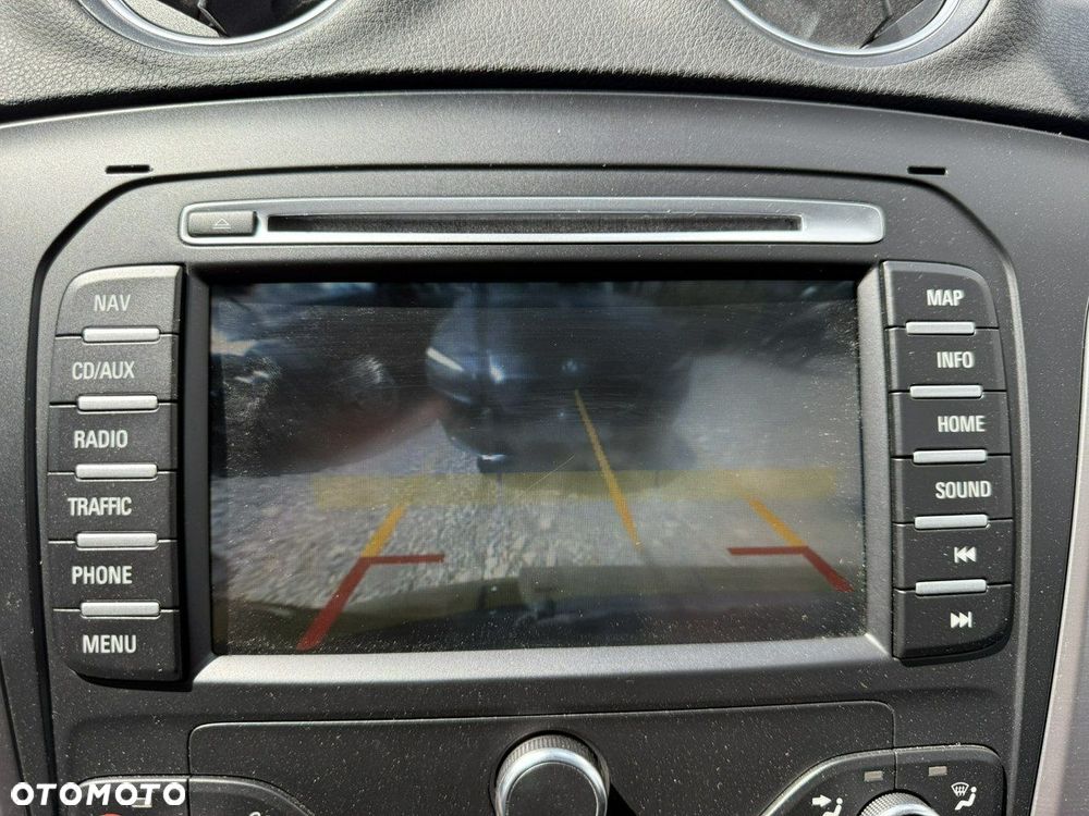 Ford Mondeo 2.0 TDCI Business Edition - 25