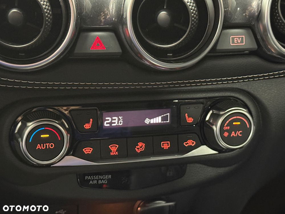 Nissan Juke 1.6 Hybrid 4AMT Tekna - 28
