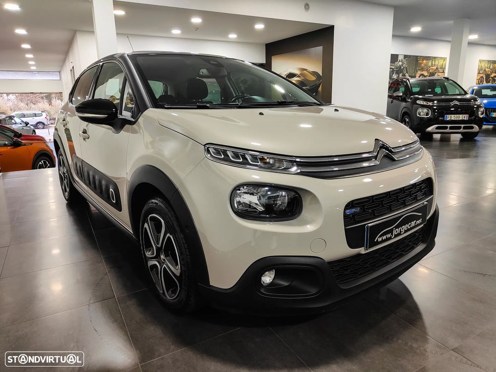 Citroën C3 1.2 PureTech Shine EAT6 - 10