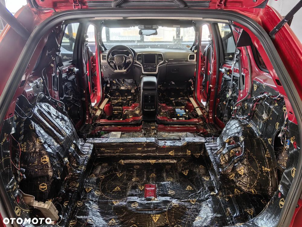 Jeep Grand Cherokee 6.4 V8 SRT8 - 25