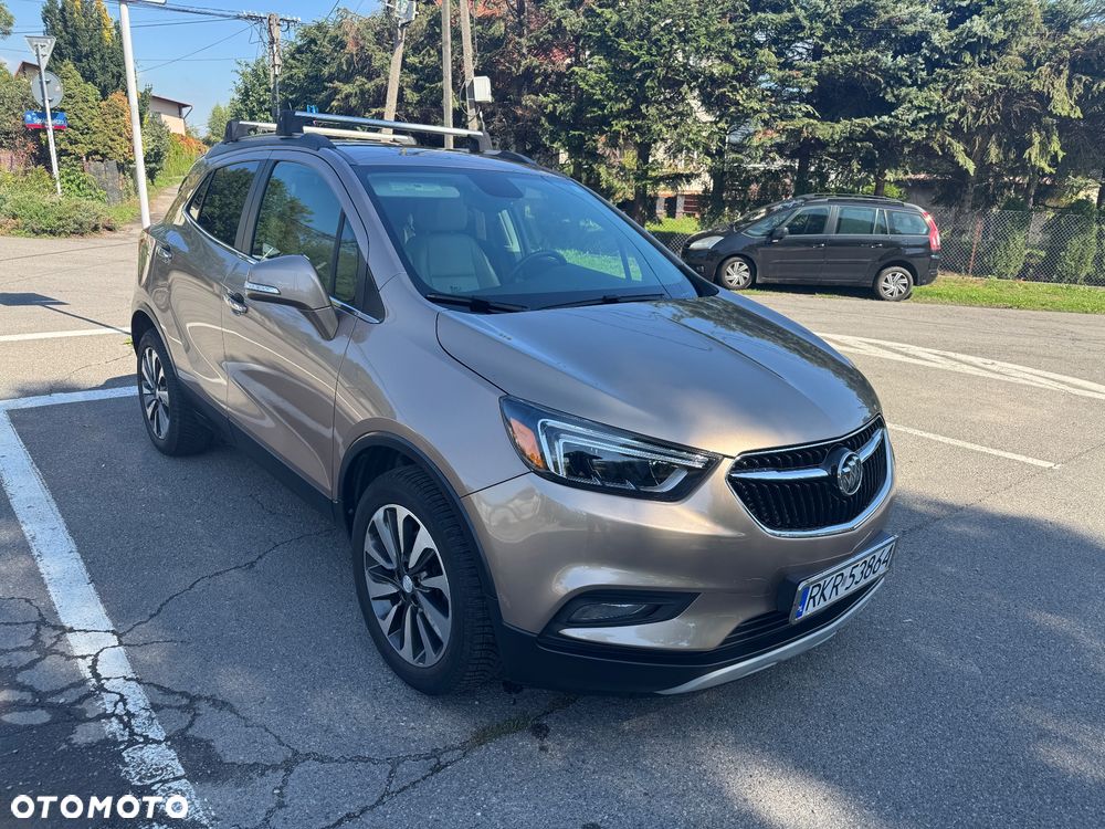 Buick Encore - 2