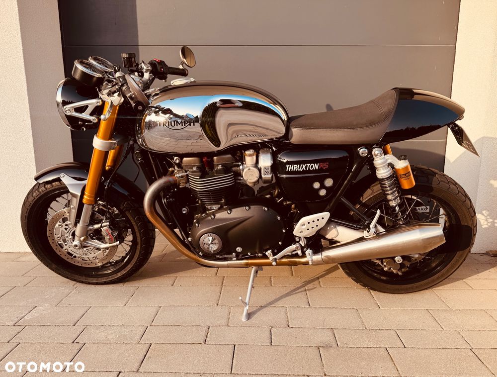 Triumph Thruxton - 1