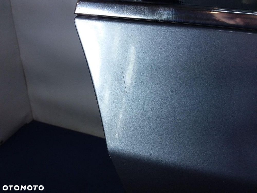 BMW 5 E61 DRZWI TYŁ PRAWE A08 - 7