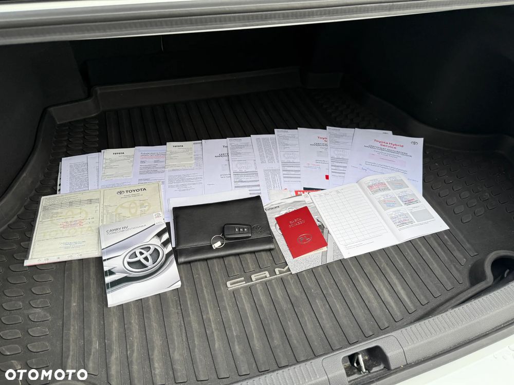 Toyota Camry 2.5 Hybrid Prestige CVT - 20