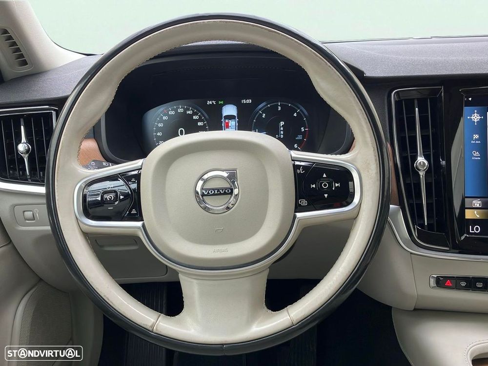 Volvo V90 - 12