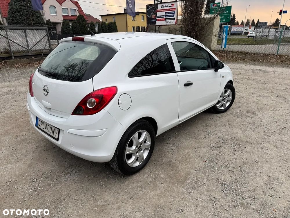 Opel Corsa - 11