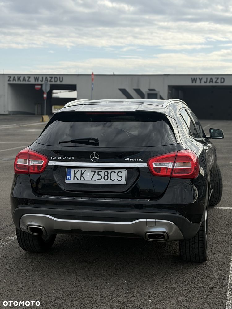 Mercedes-Benz Gla 2017 photo 3
