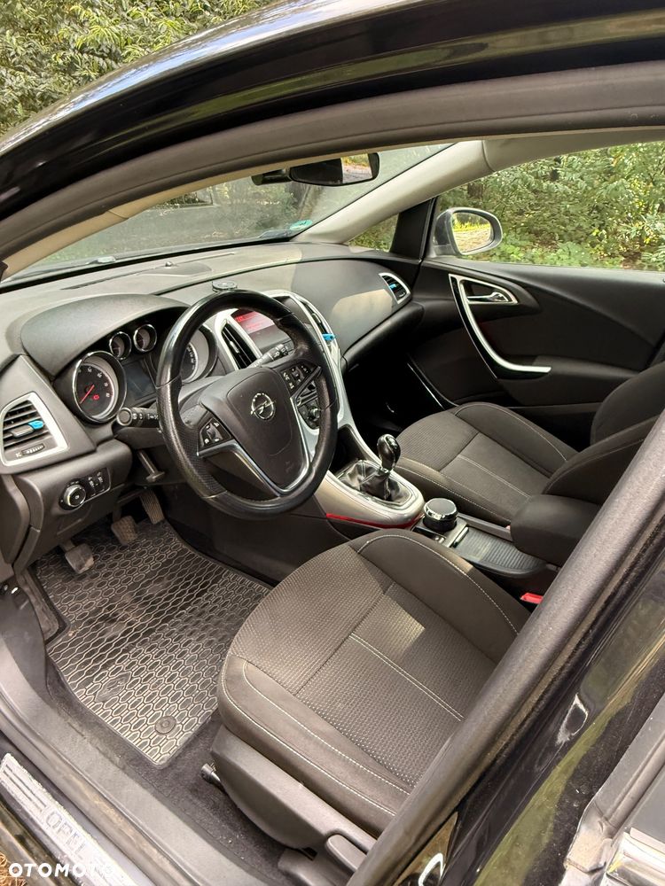 Opel Astra - 11